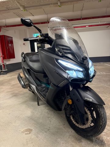 מודעת רכב קימקו איקס טאון CT 250