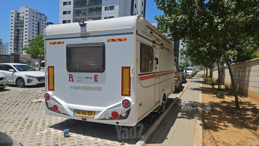 מודעת רכב נגרר (קראוון נגרר)