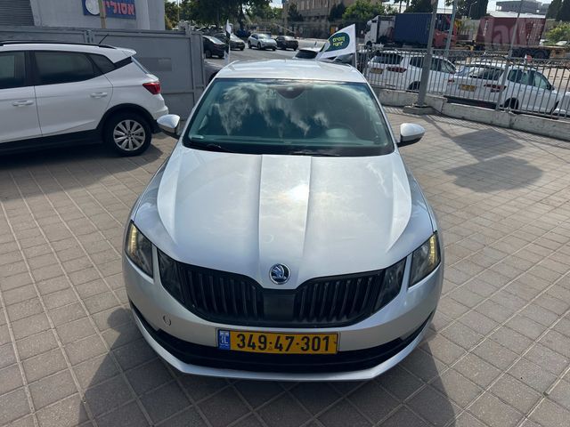 מודעת רכב סקודה אוקטביה 1