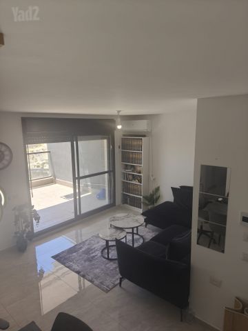 דירה למכירה בבית שמש — 2