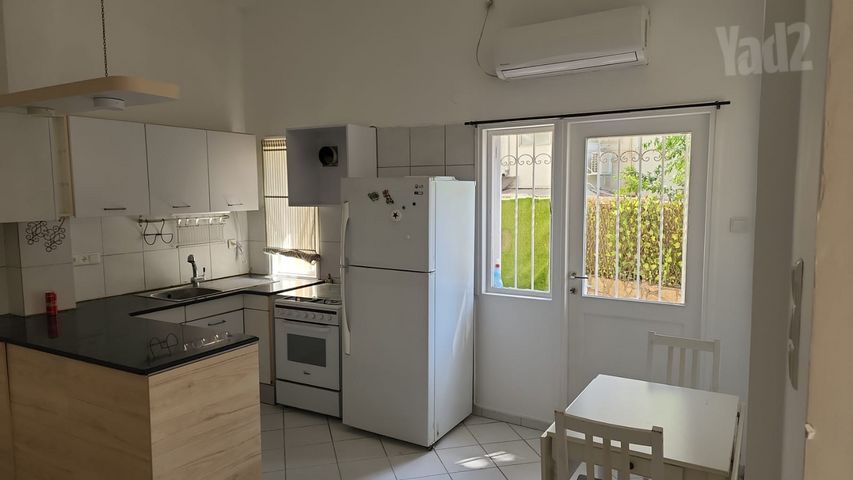 תמונה 2 של דירת 2 חדרים להשכרה בחיפה
