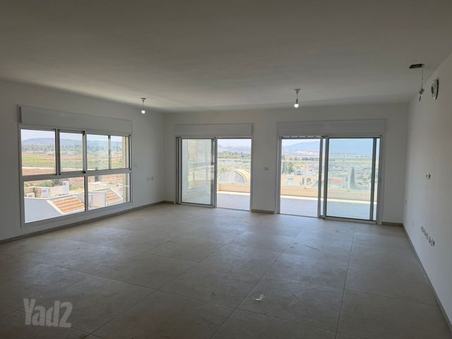 סירקין 18