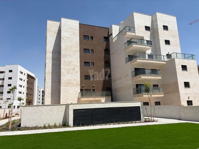 נחל חבר 32