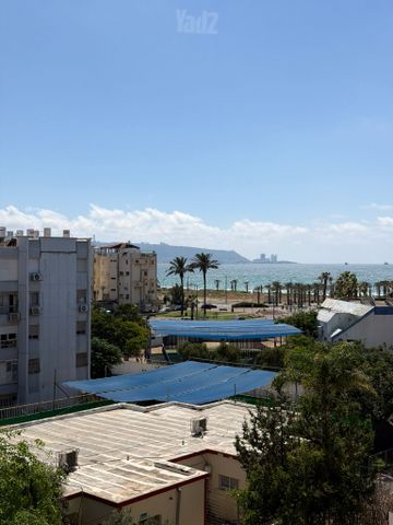 קרית ים  א'