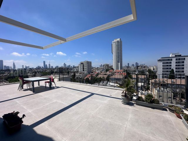 שדרות הצנחנים 