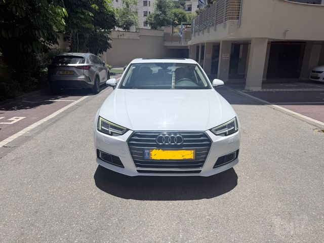 מודעת רכב אאודי A4