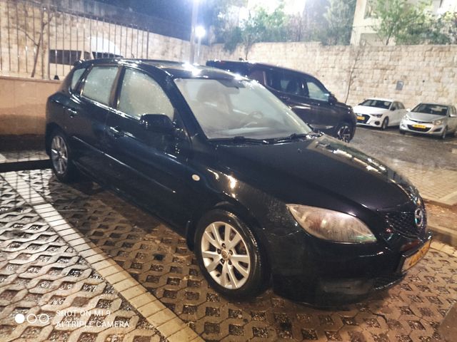 מודעת רכב מאזדה 3