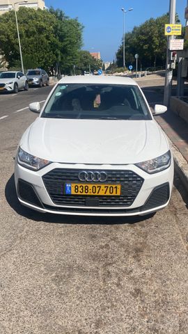 מודעת רכב אאודי A1