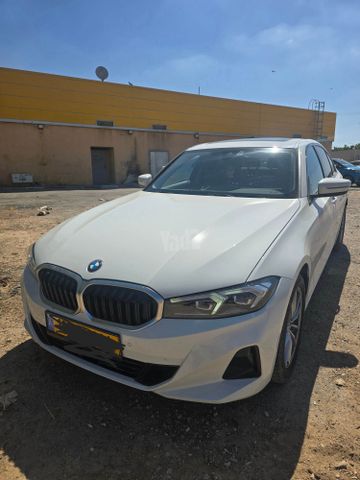 מודעת רכב ב מ וו סדרה 3