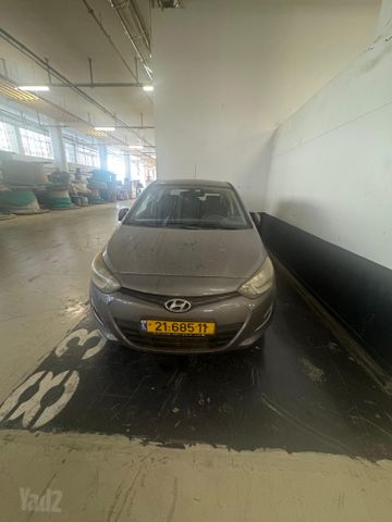 מודעת רכב יונדאי i20