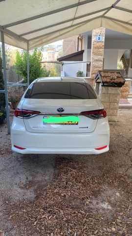 מודעת רכב טויוטה קורולה