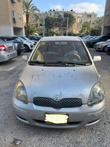מודעת רכב טויוטה יאריס