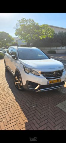 מודעת רכב פיג'ו 5008