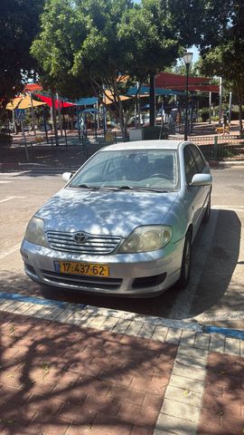 מודעת רכב טויוטה קורולה