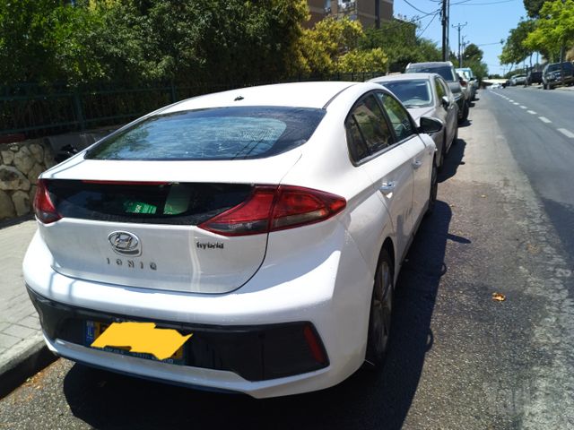 מודעת רכב יונדאי איוניק