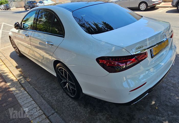 מודעת רכב מרצדס-בנץ E-class