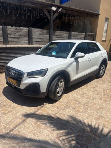 מודעת רכב אאודי Q2