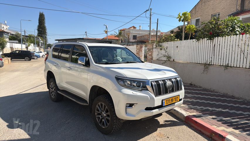 מודעת רכב טויוטה לנד קרוזר