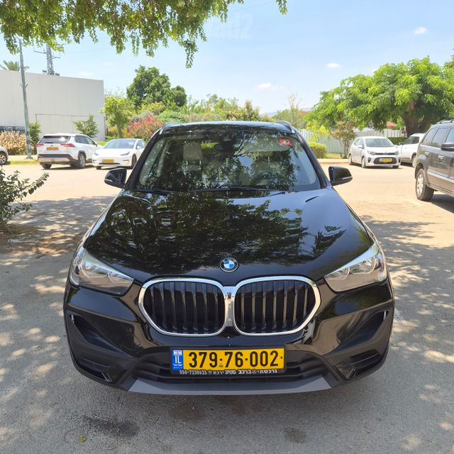 מודעת רכב ב מ וו X1