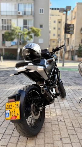מודעת רכב הוסקוורנה SVARTPILEN 401