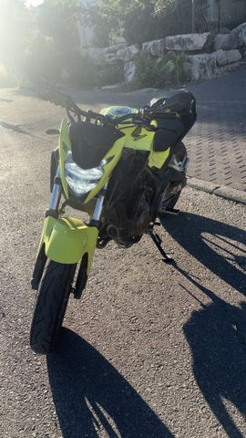 מודעת רכב הונדה CB500F
