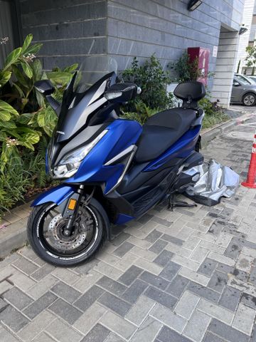 מודעת רכב הונדה FORZA350