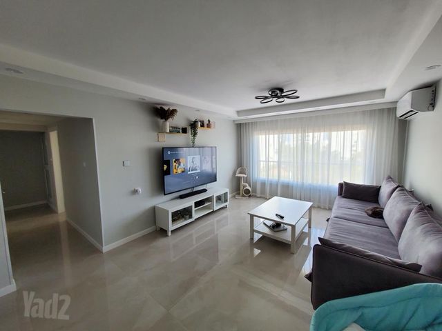 מבוא המלך עומרי 1