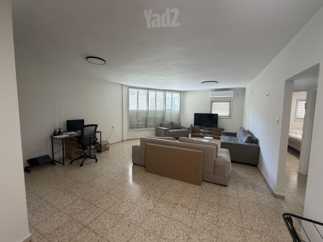 חנקין 4