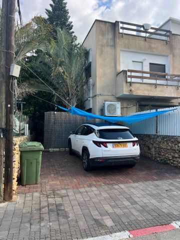טרומפלדור 18