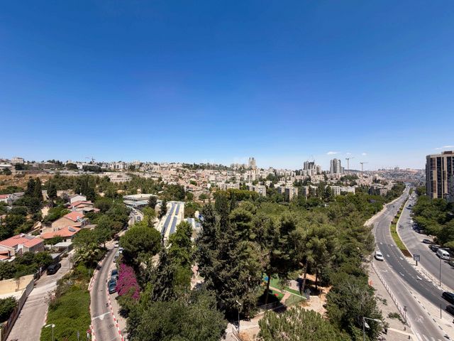 יעקב טהון 