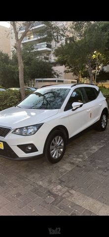 מודעת רכב סיאט ארונה