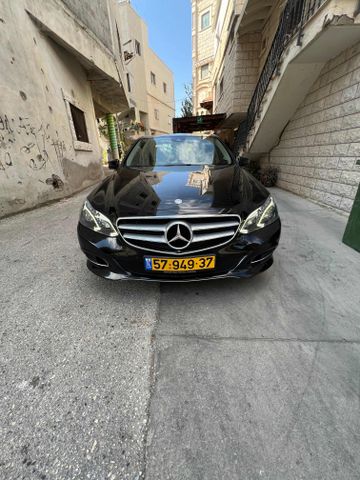 מודעת רכב מרצדס-בנץ E-class