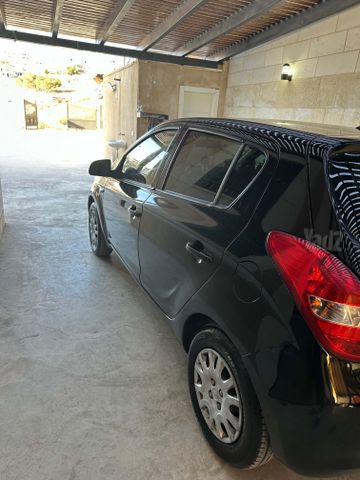 מודעת רכב יונדאי i20