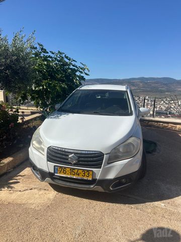 מודעת רכב סוזוקי קרוסאובר