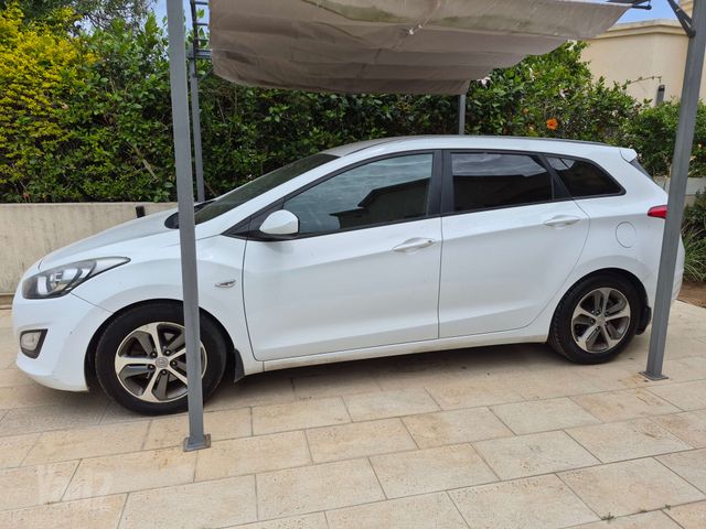 מודעת רכב יונדאי i30