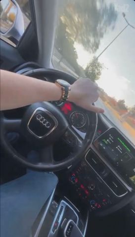 מודעת רכב אאודי A4