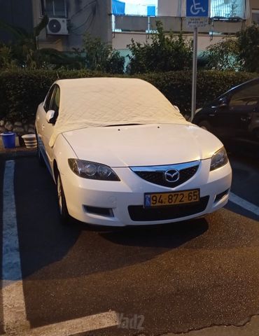 מודעת רכב מאזדה 3