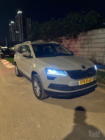 מודעת רכב סקודה קארוק