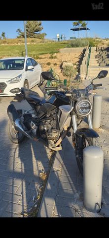 מודעת רכב הונדה CB300R