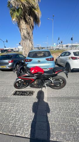 מודעת רכב הונדה CBR500R
