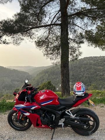 מודעת רכב הונדה CBR650R