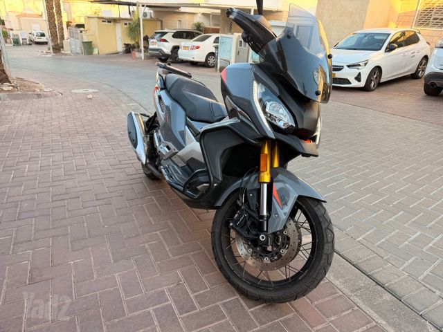 מודעת רכב פיג'ו XP400