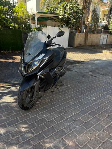 מודעת רכב קימקו דאון-טאון 250ABS