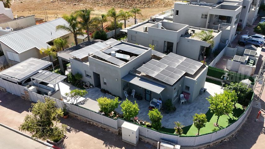 סלעית 30