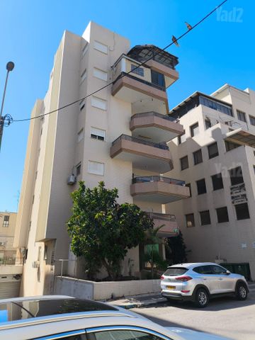 העליה 5
