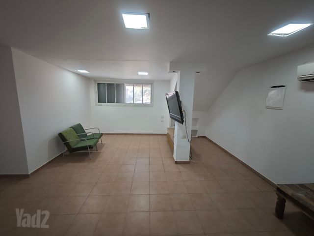 מוצקין 22
