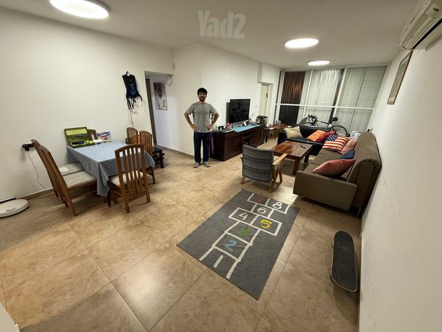 שדרות ירושלים 120