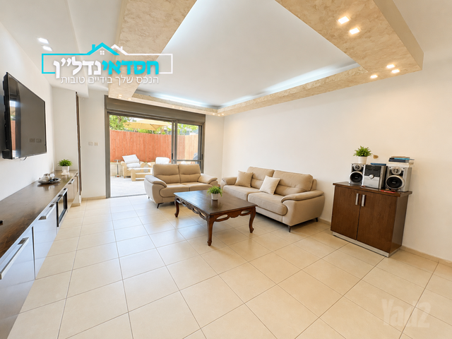 נווה אילן - אזרחי
