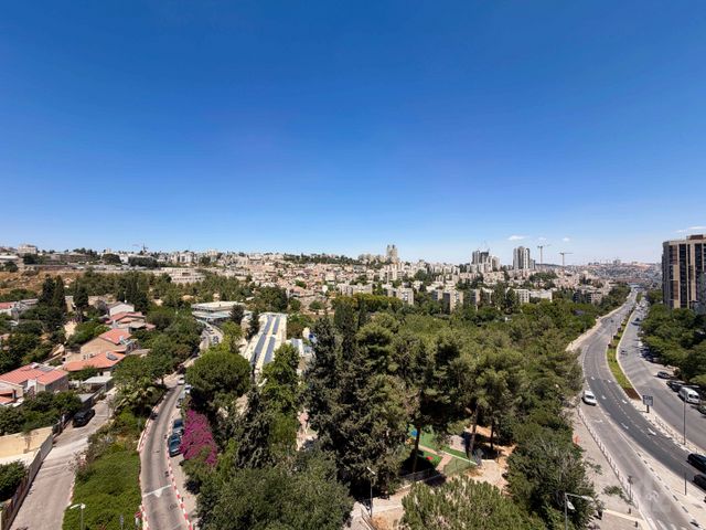 יעקב טהון 