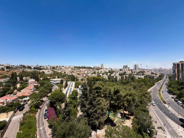 יעקב טהון 
